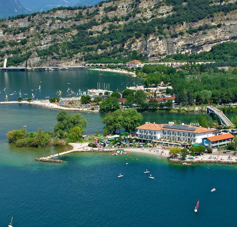 Hotel Lido Blu - Surf & Bike Torbole Sul Garda Exterior foto