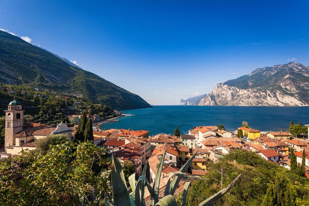 Hotel Lido Blu - Surf & Bike Torbole Sul Garda Exterior foto