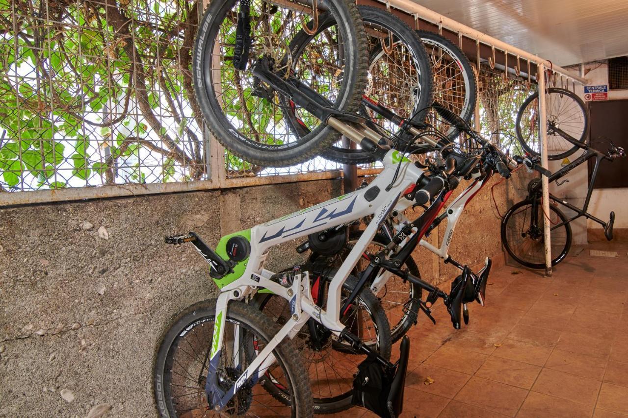 Hotel Lido Blu - Surf & Bike Torbole Sul Garda Exterior foto